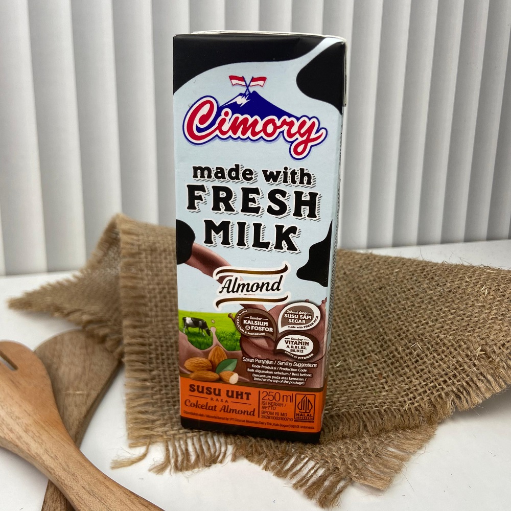 CIMORY FRESH MILK ALMOND 250ML